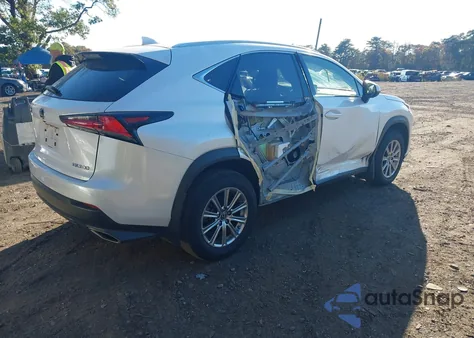 2021 Lexus Nx 300 z USA, uszkodzony, nr VIN JTJDARDZ5M5030645
